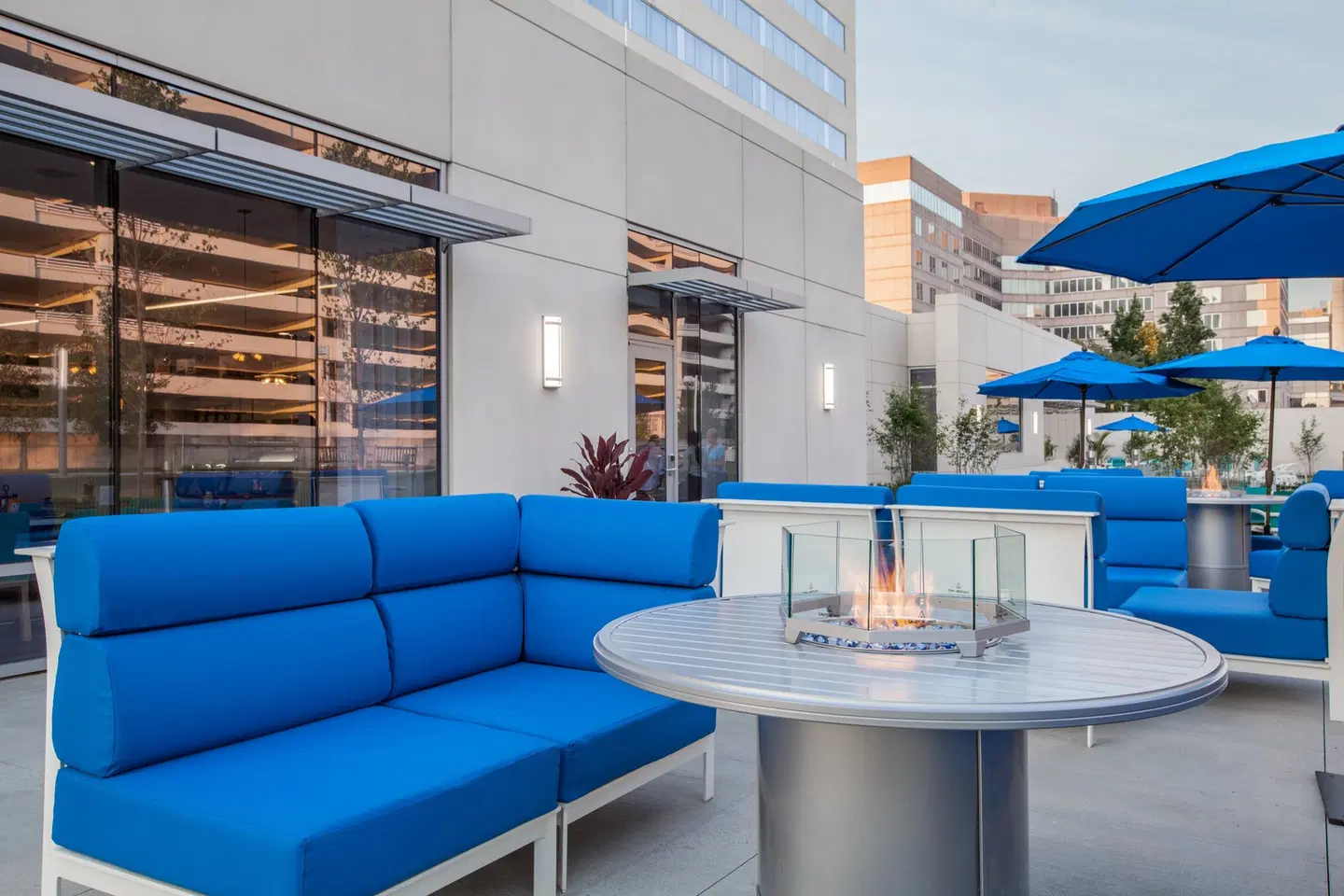 Holiday Inn Cleveland Clinic LOUNGE_LOBBY