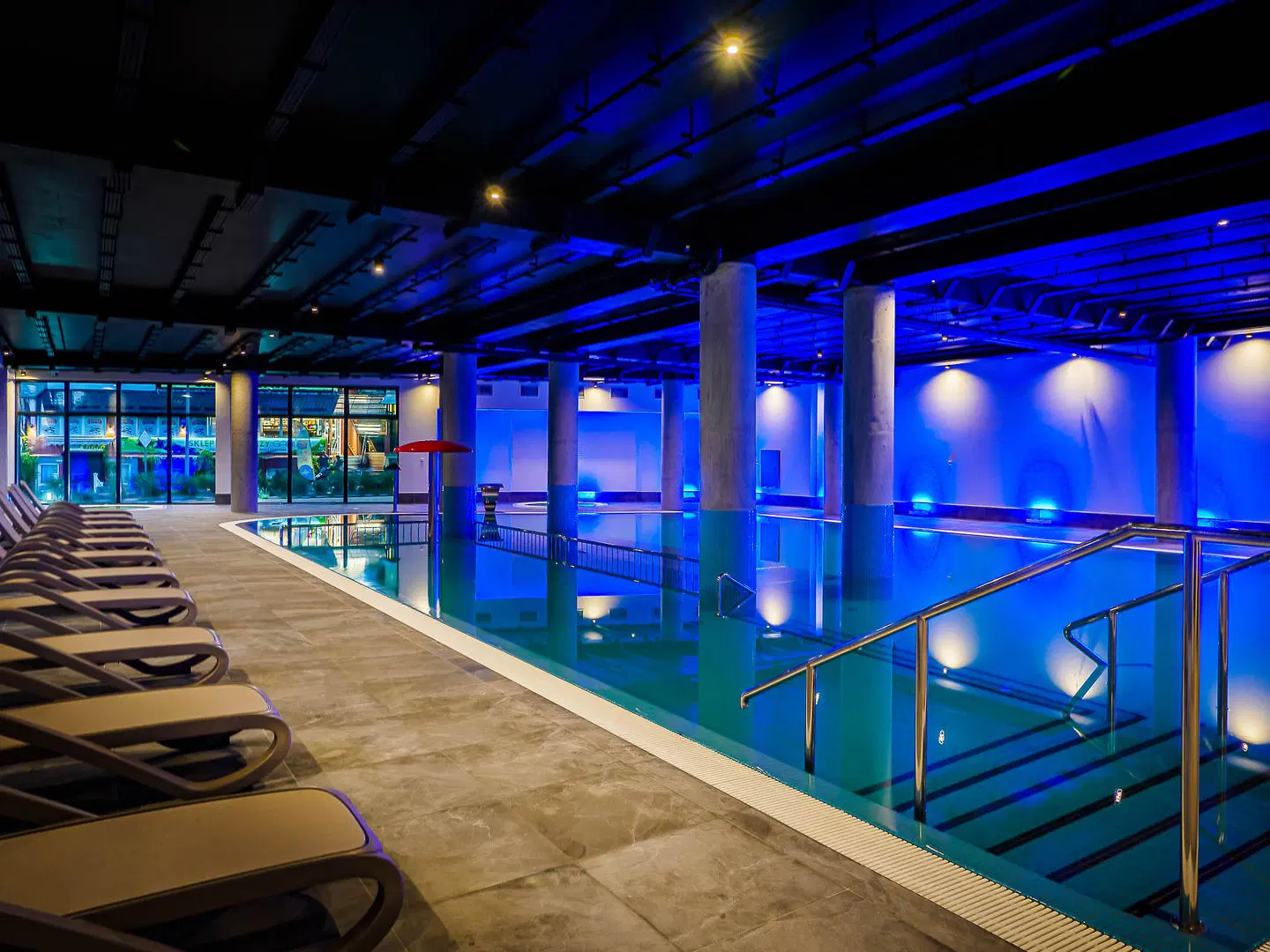 Resort Król Plaza Spa & Wellness Hallenbad
