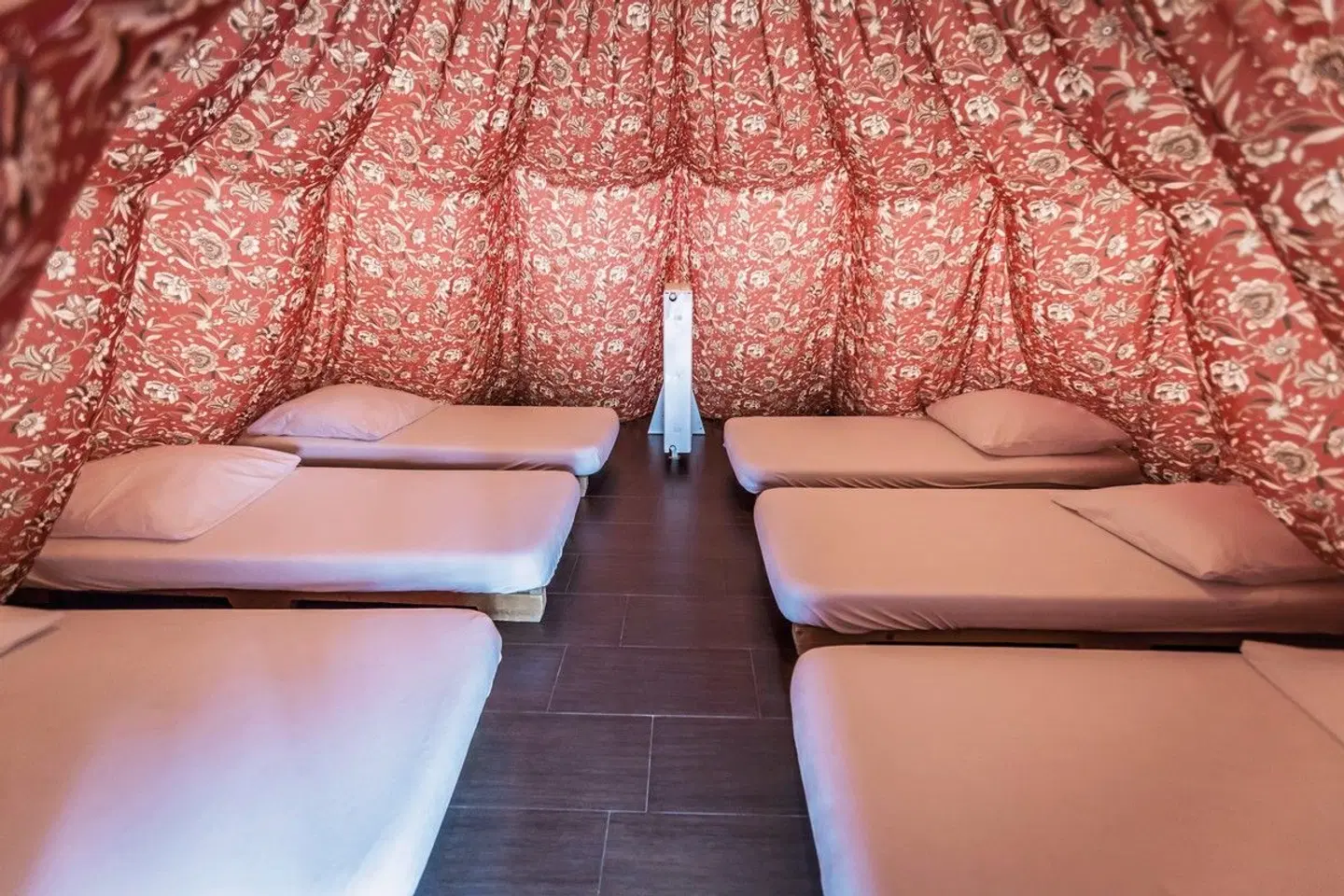 Tipi Town ROOM_EXAMPLE