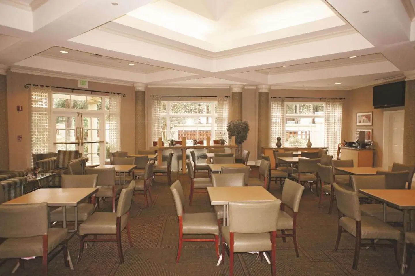 La Quinta Inn & Suites by Wyndham Tampa Brandon Regency Park Restaurant