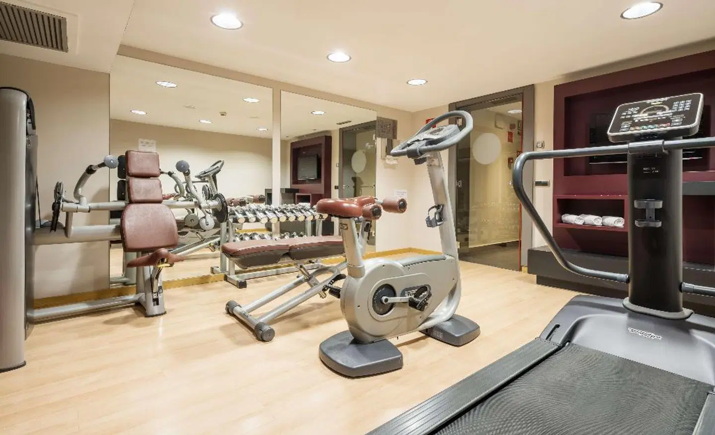 Hotel ILUNION Almirante SPORTS_AND_LEISURE