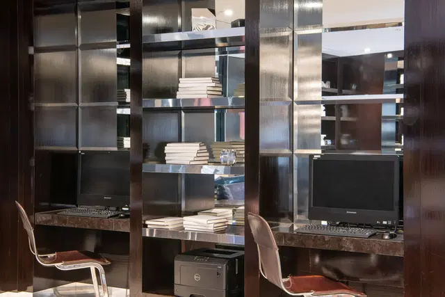 Beverly Hills Marriott Restaurant