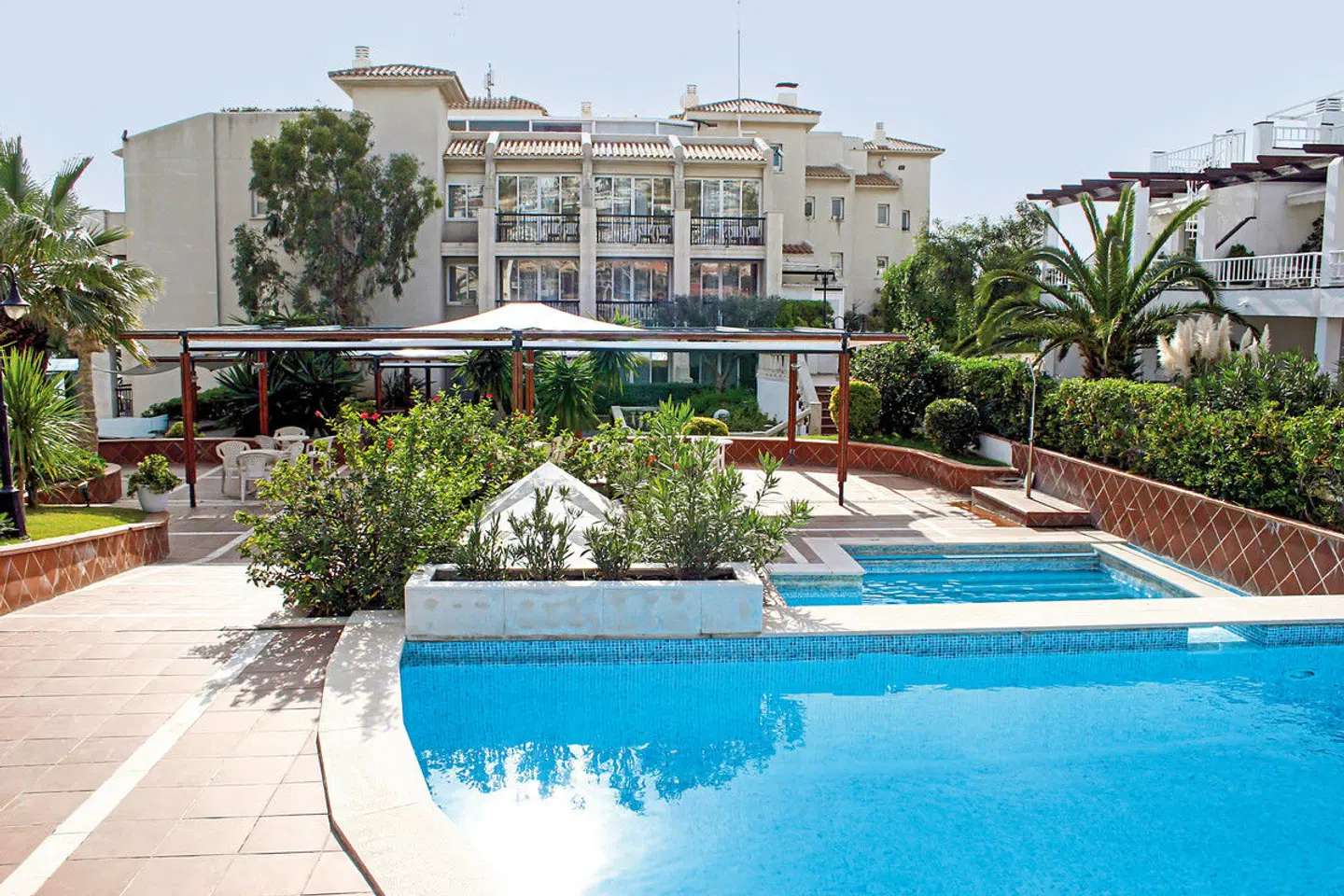 Estela Barcelona OUTDOOR_POOL