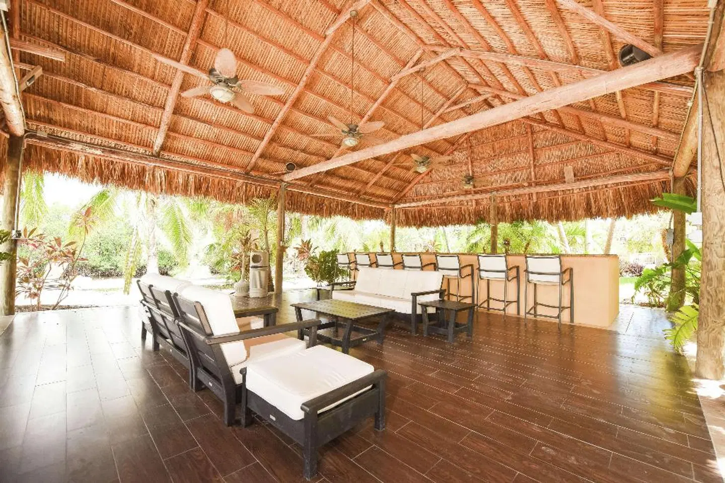 Hampton Inn Key Largo, FL Bar