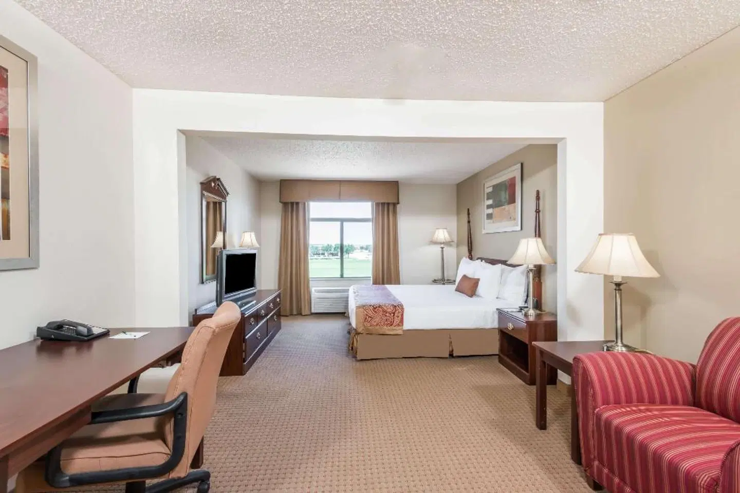 Wingate by Wyndham DFW / North Irving LOUNGE_LOBBY