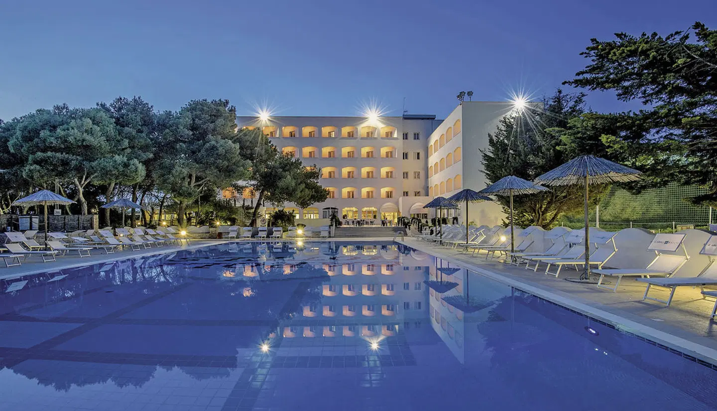 Ecoresort Le Sirene OUTDOOR_POOL