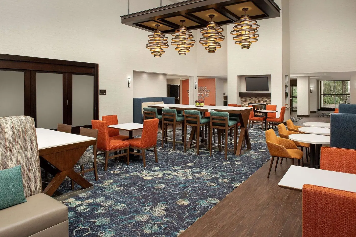 Hampton Inn & Suites Alpharetta LOUNGE_LOBBY