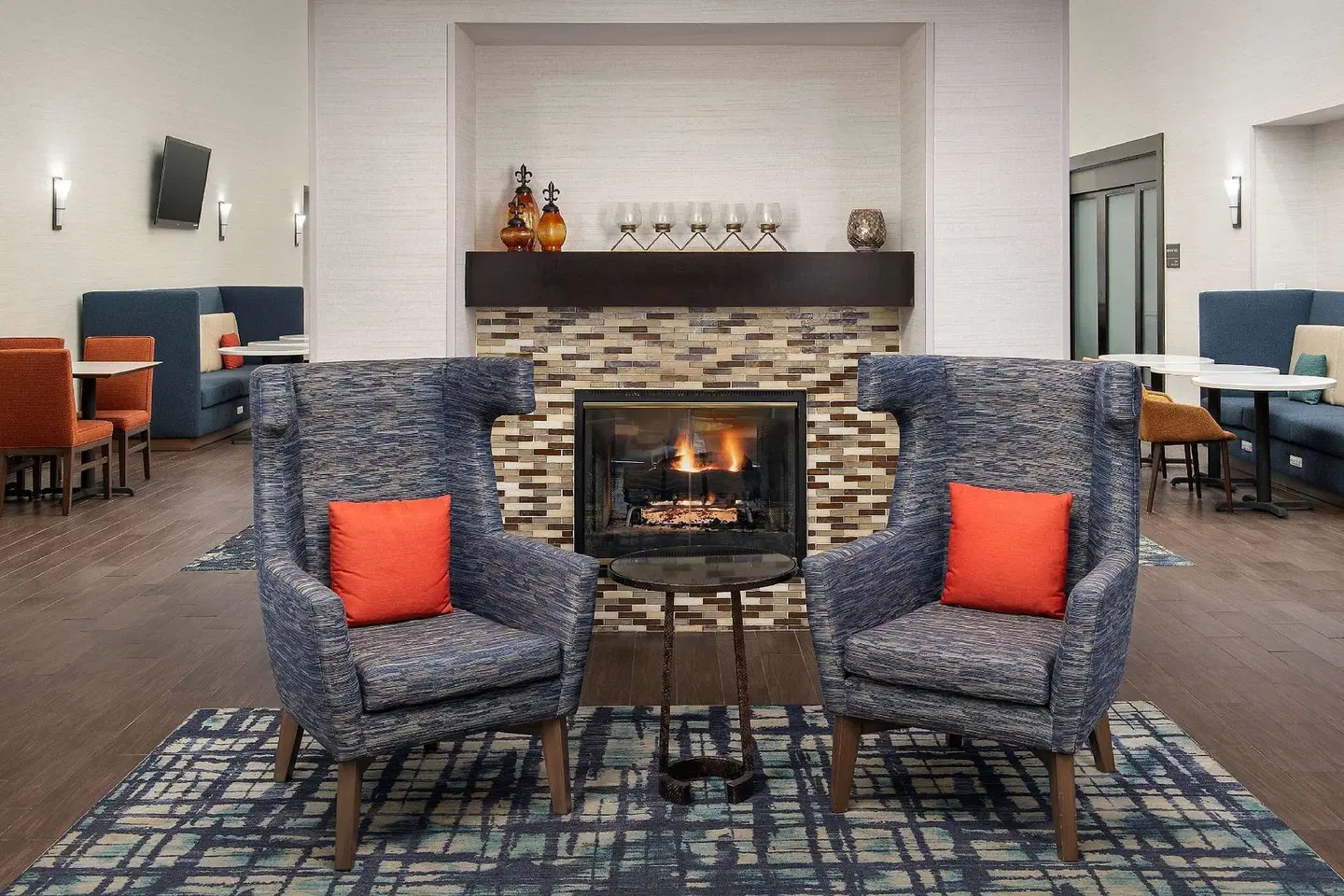Hampton Inn & Suites Alpharetta LOUNGE_LOBBY