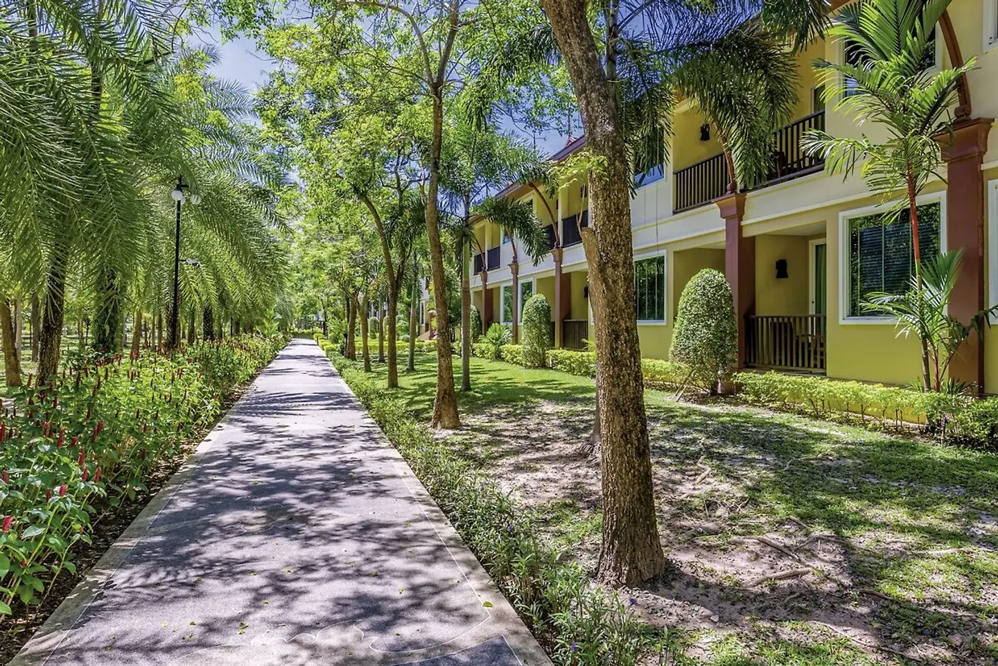 Duangjitt Resort & Spa Garten
