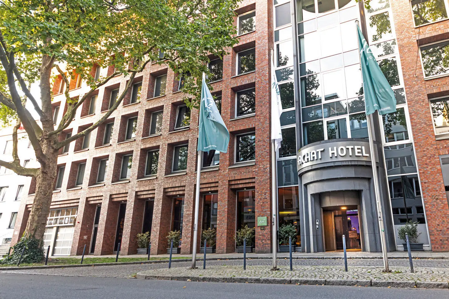 ACHAT Hotel Bremen City EXTERIOR