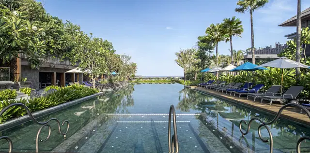 Hotel Indigo Seminyak Bali Beach OUTDOOR_POOL