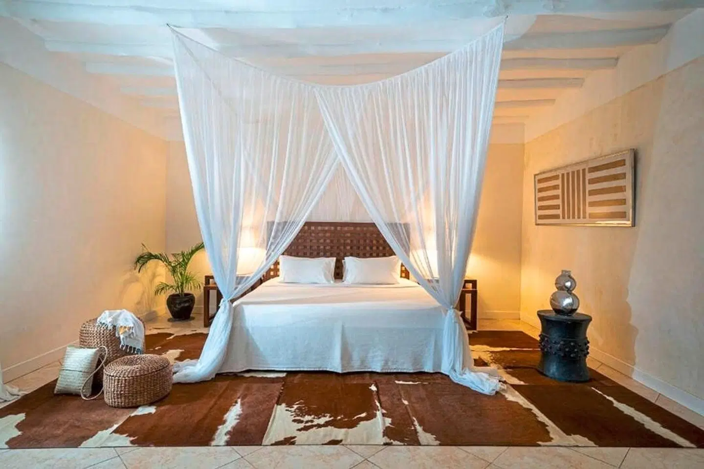 Lion in the Sun Boutique Hotel & Spa ROOM_EXAMPLE