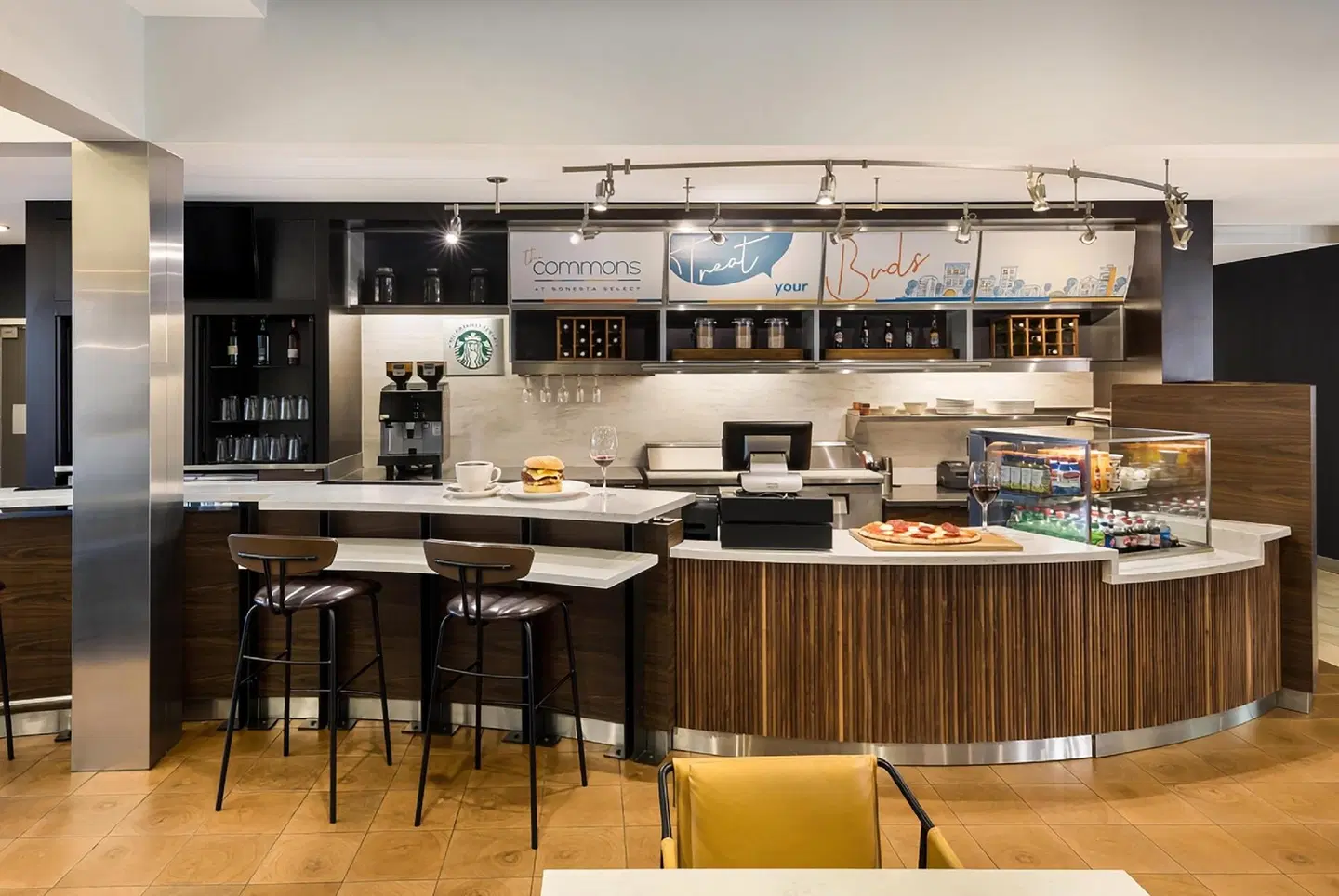 Sonesta Select Los Angeles LAX El Segundo Bar