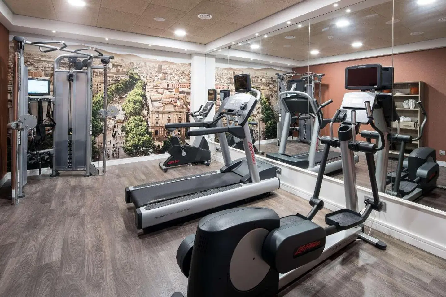 Catalonia Magdalenes SPORTS_AND_LEISURE
