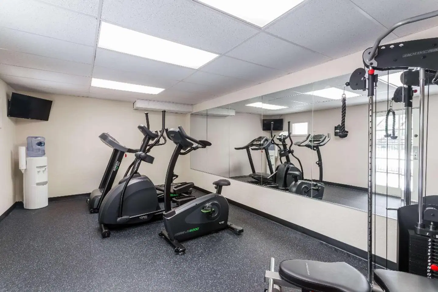 Baymont by Wyndham Sarasota SPORTS_AND_LEISURE