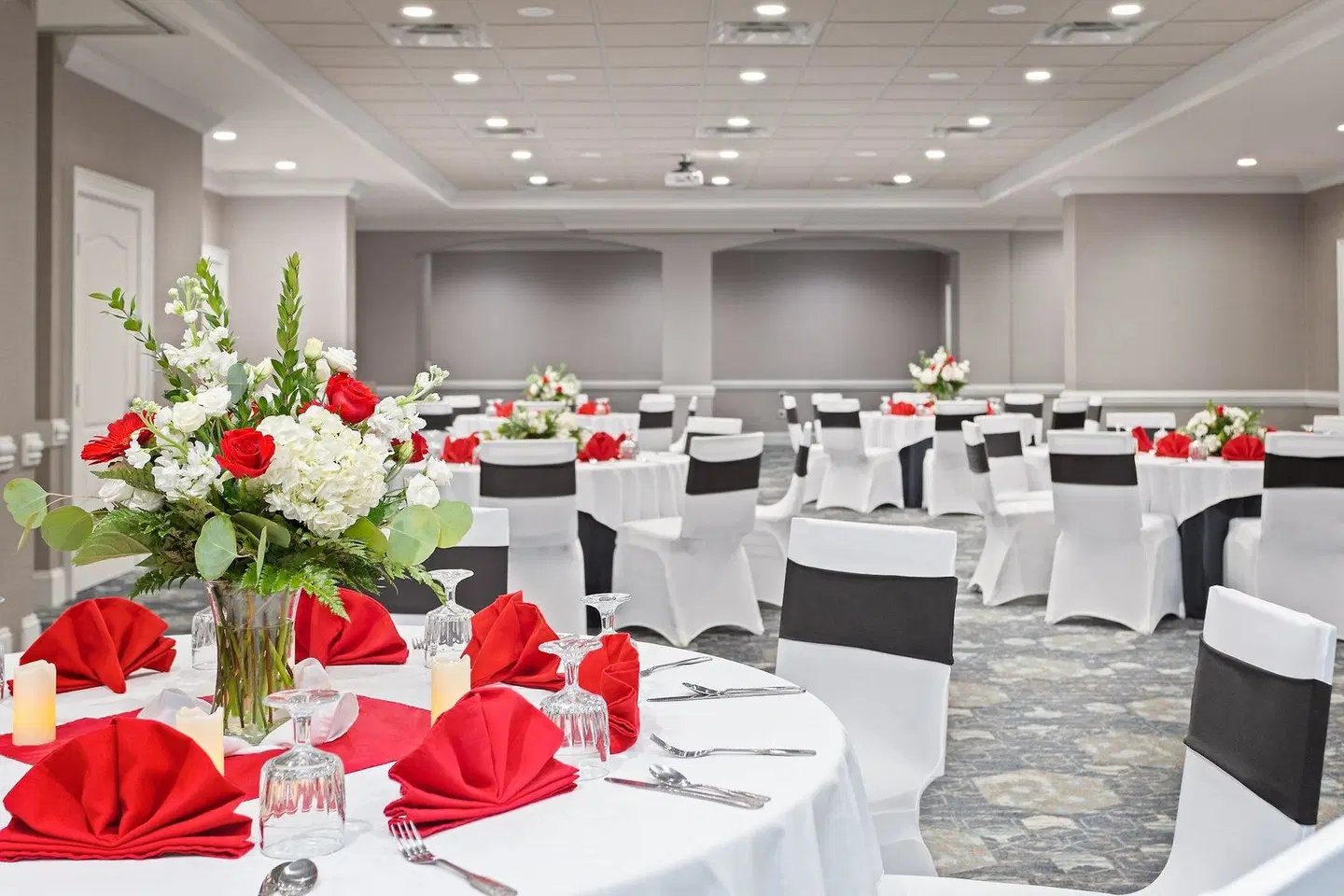 Holiday Inn Valdosta Conference Center by IHG Restaurant