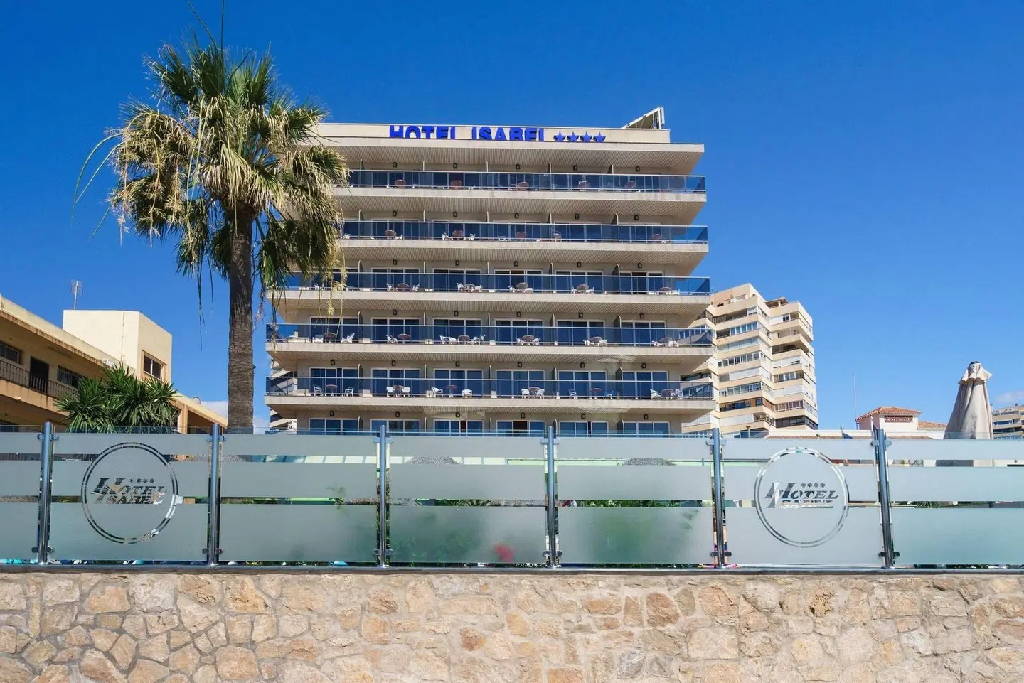 Isabel EXTERIOR