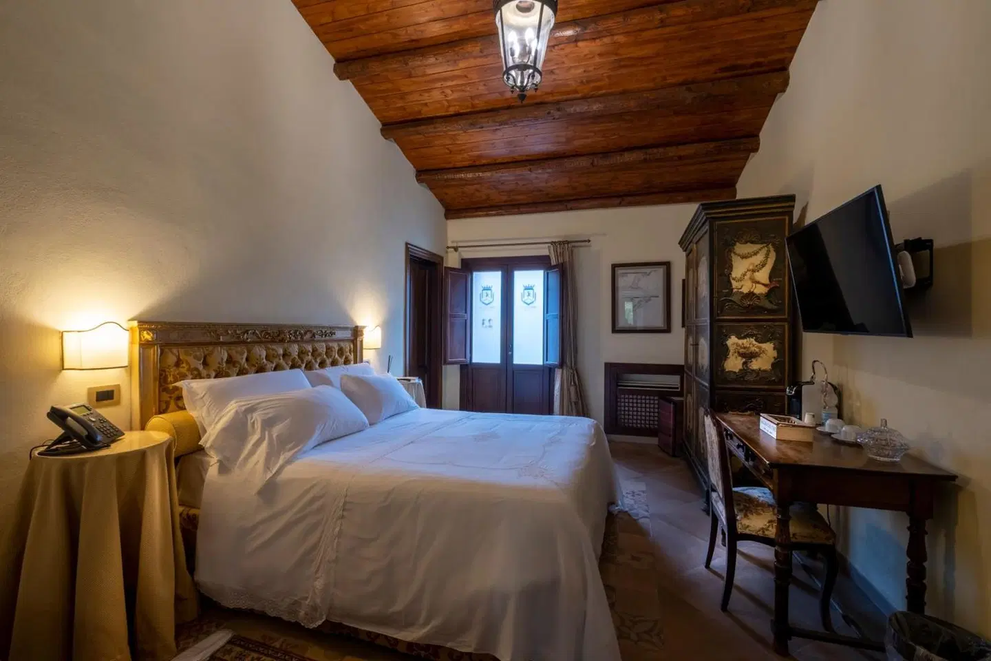Villa del Gattopardo Suites & Spa ROOM_EXAMPLE