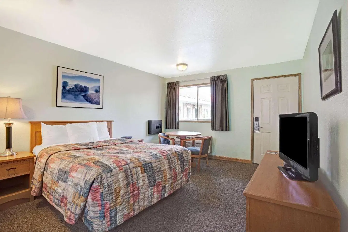 Travelodge Seattle North of Downtown ROOM_EXAMPLE
