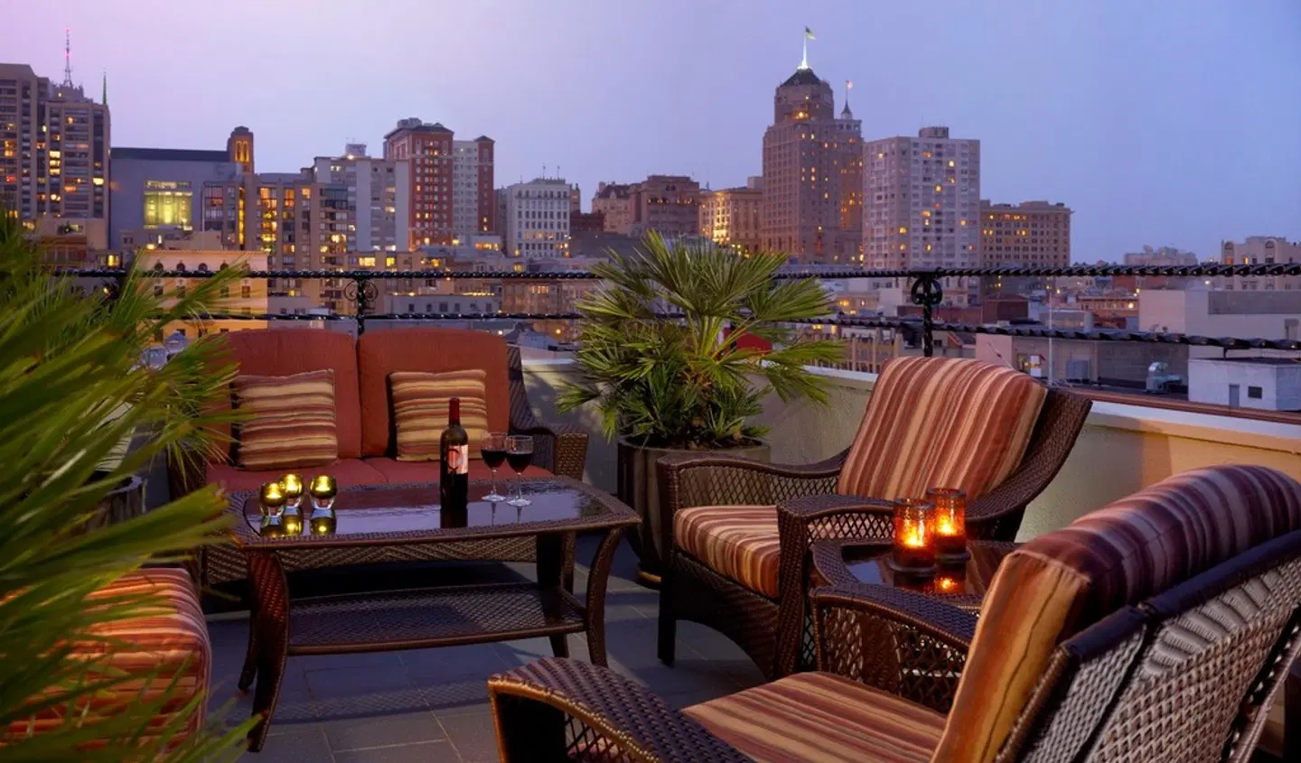 Adagio, a Marriott Autograph Collection Terrasse