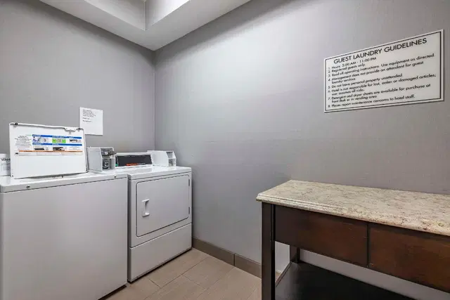 Clarion Inn Kingman I-40 Route 66 ROOM_EXAMPLE