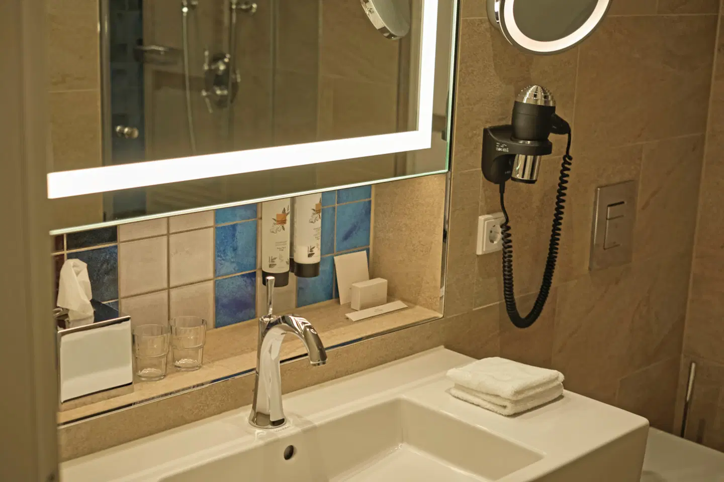 AALERNHÜS hotel & spa Badezimmer