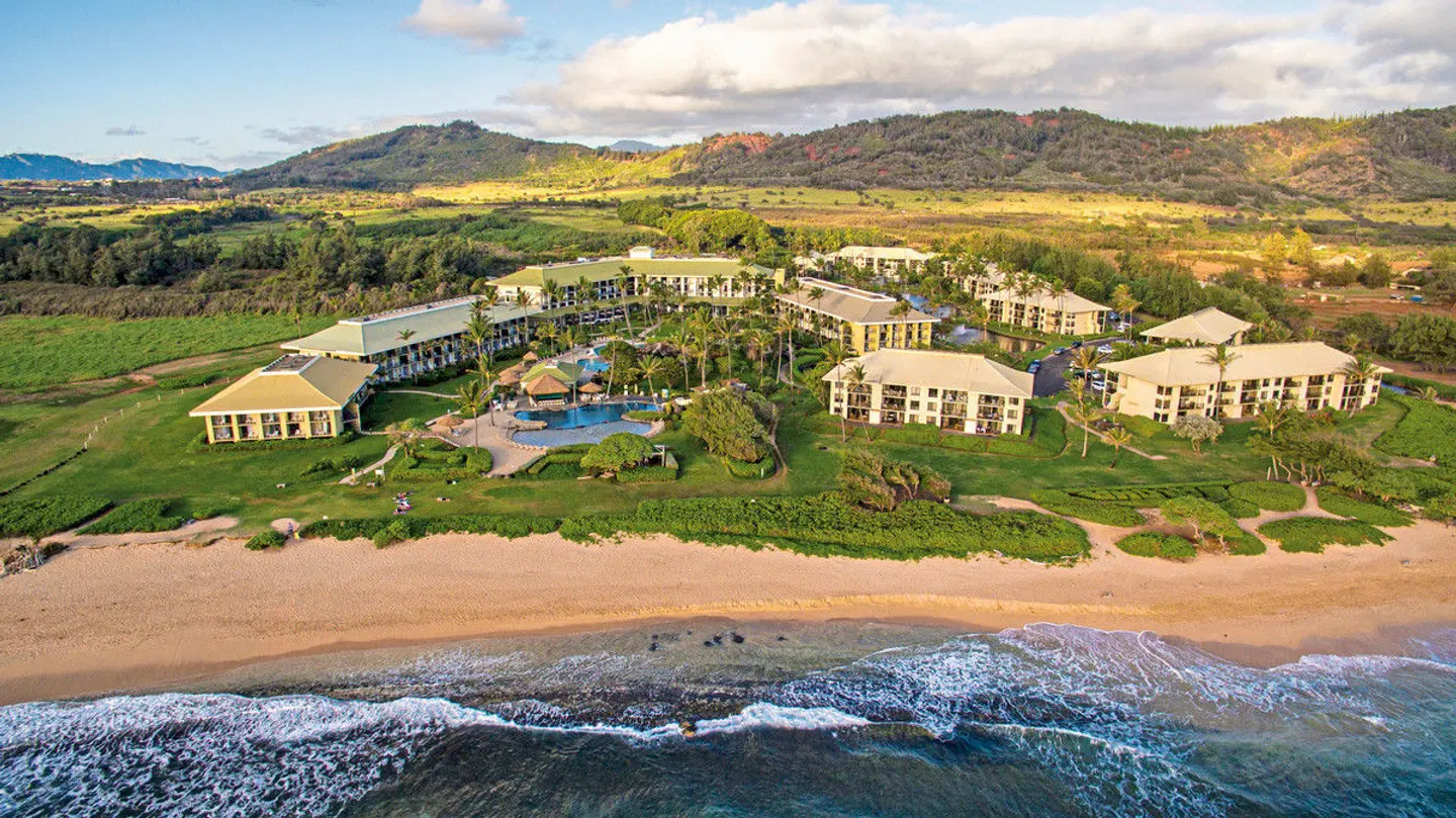 Outrigger Kaua'i Beach Resort & Spa EXTERIOR