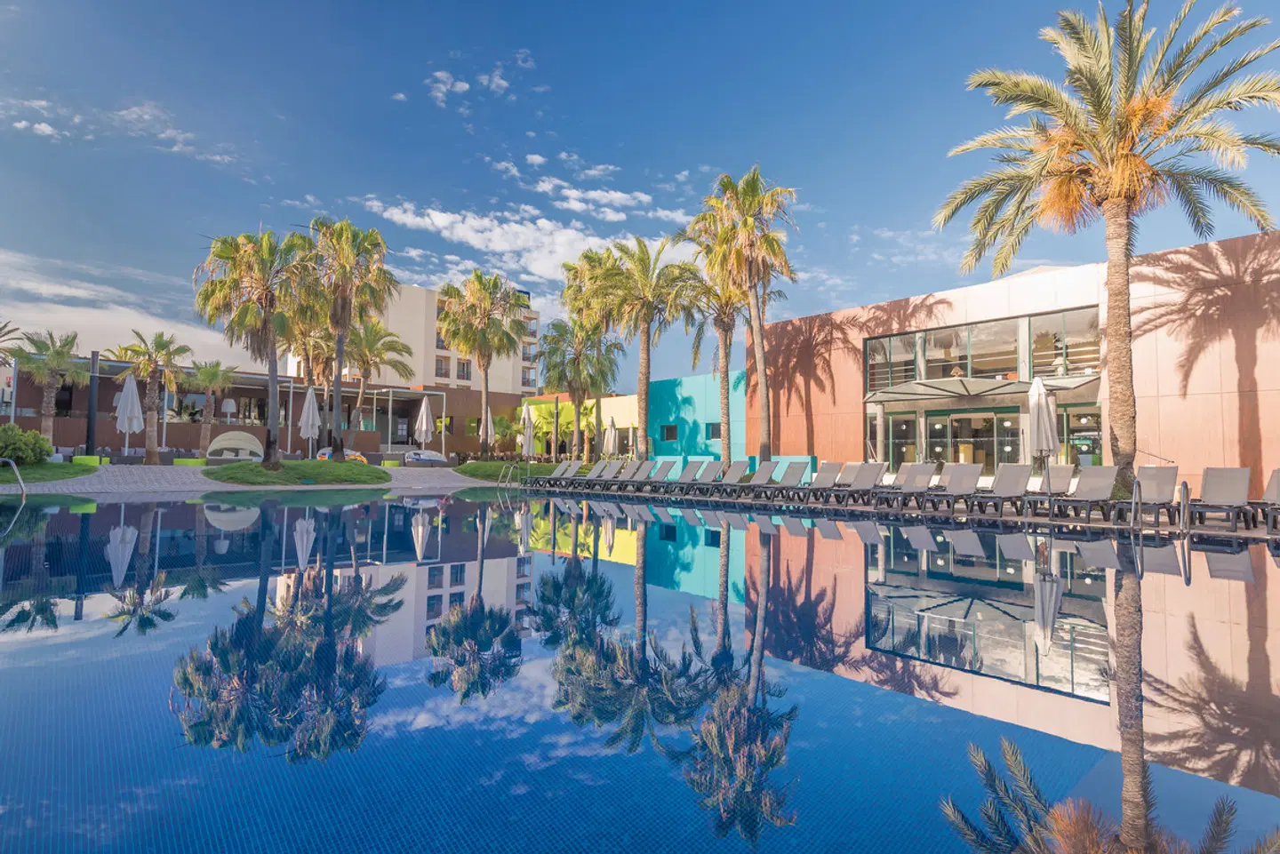 Occidental Ibiza OUTDOOR_POOL