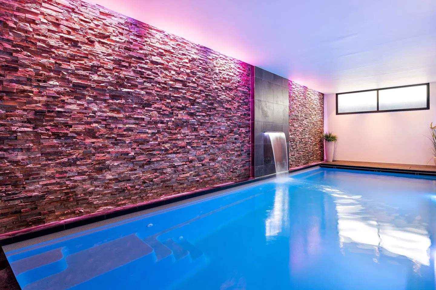 Corendon Amsterdam New-West, a Tribute Portfolio Hotel Hallenbad