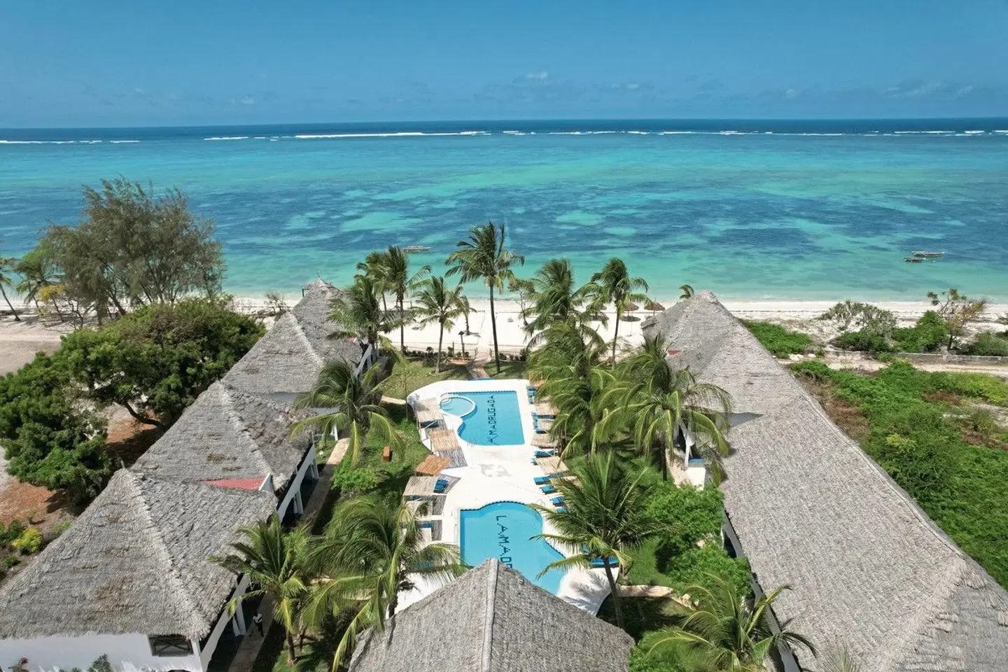 Nest Style Zanzibar Strand