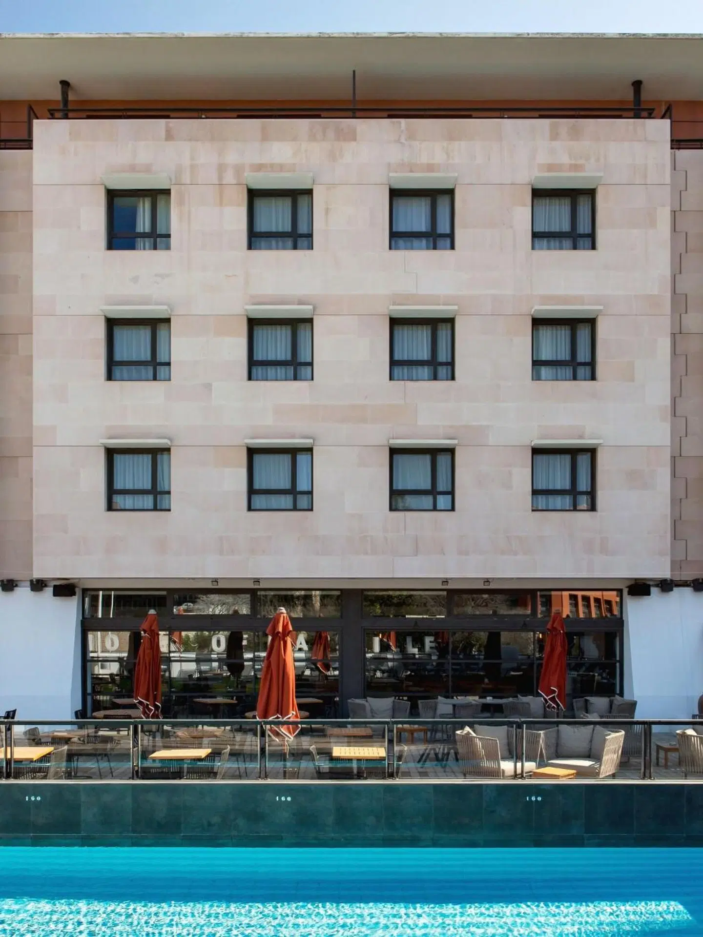 Newhotel of Marseille EXTERIOR