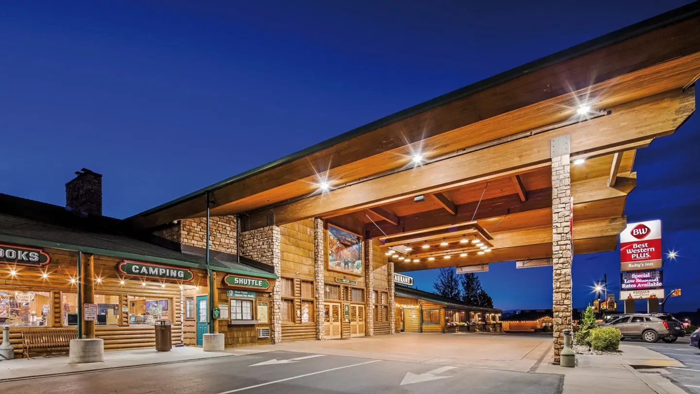 Best Western Plus Ruby's Inn EXTERIOR