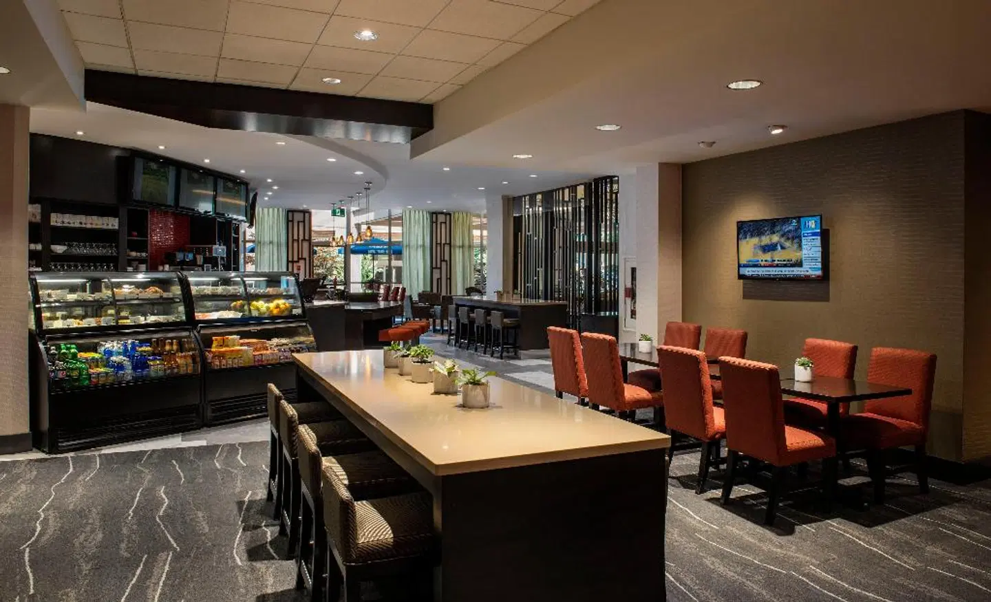 Holiday Inn Vancouver Downtown & Suites Restaurant