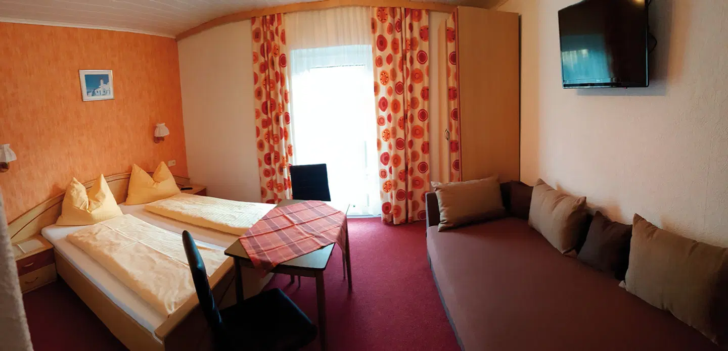 Hotel Pension Oswald ROOM_EXAMPLE