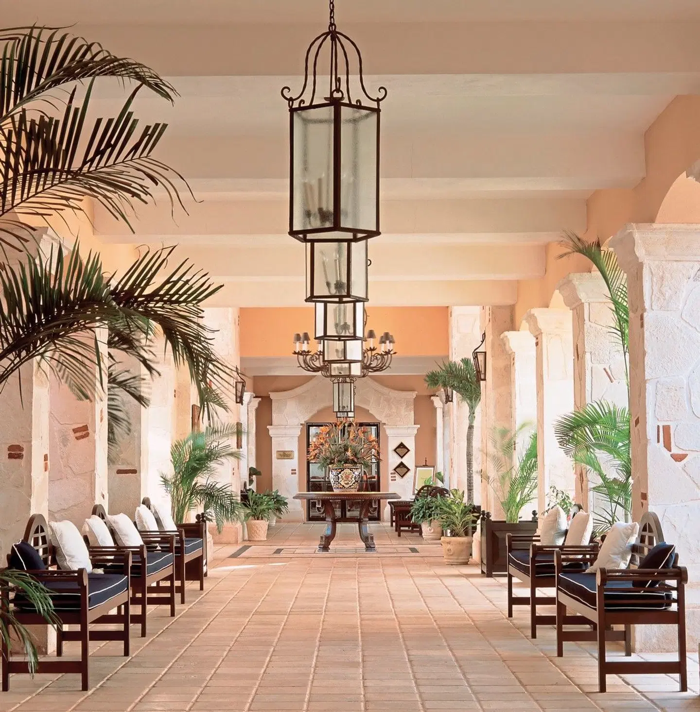 Royal Hideaway Playacar LOUNGE_LOBBY