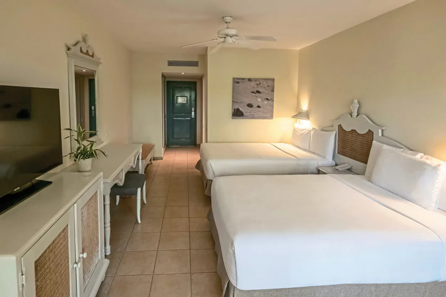 Iberostar Waves Costa Dorada ROOM_EXAMPLE