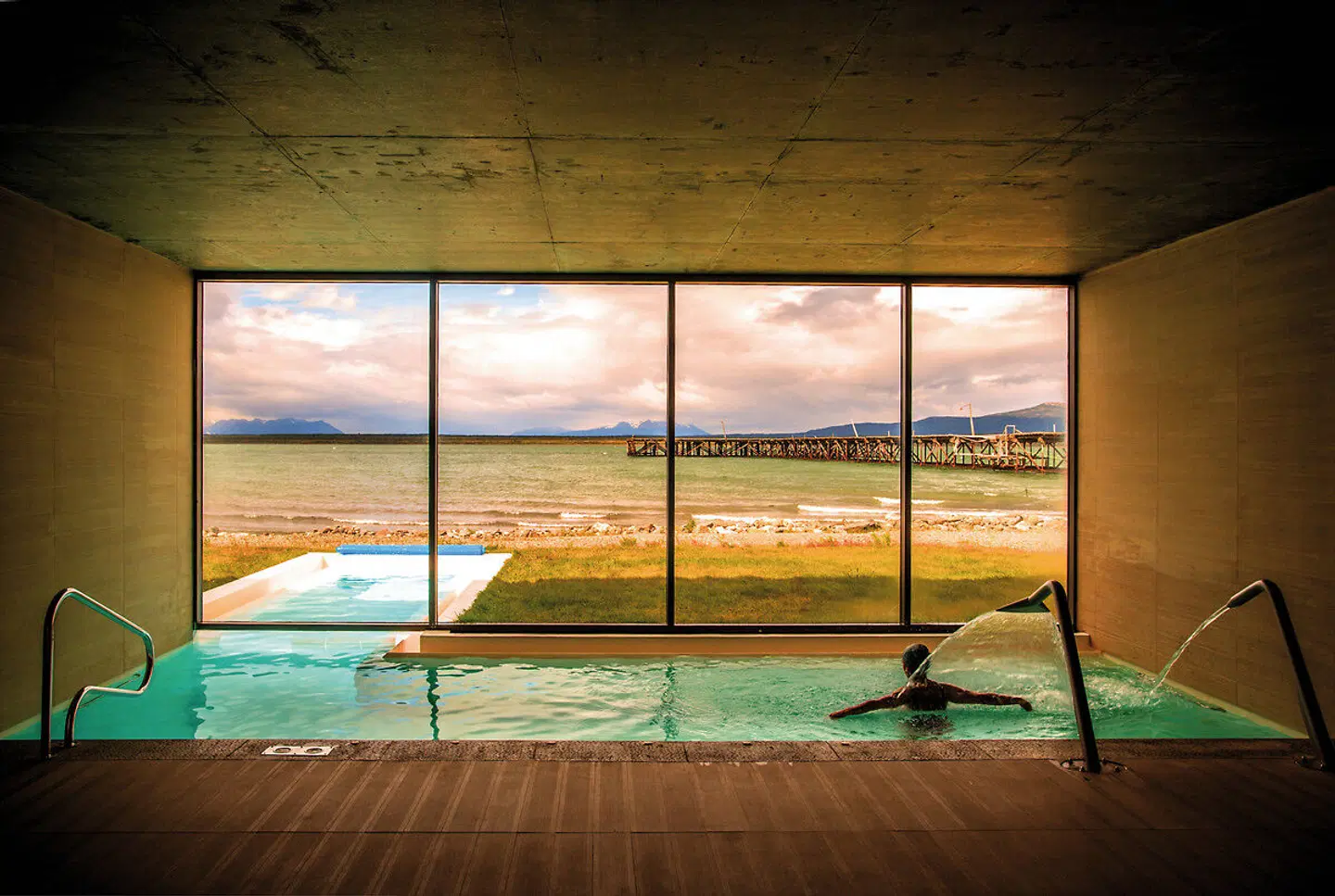 The Singular Patagonia Hallenbad