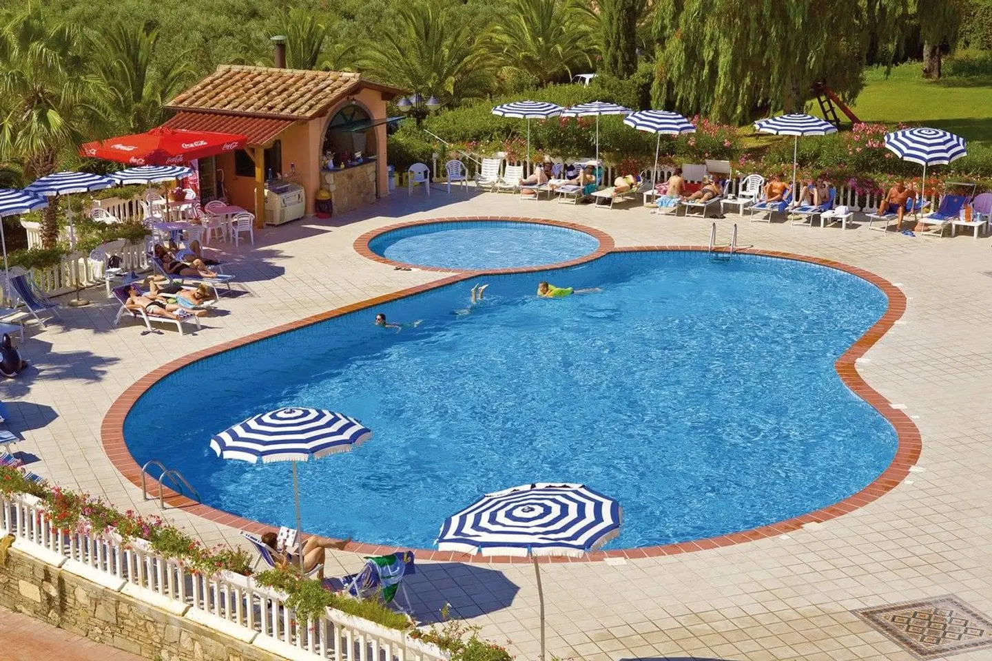 Tenuta Elisabetta OUTDOOR_POOL