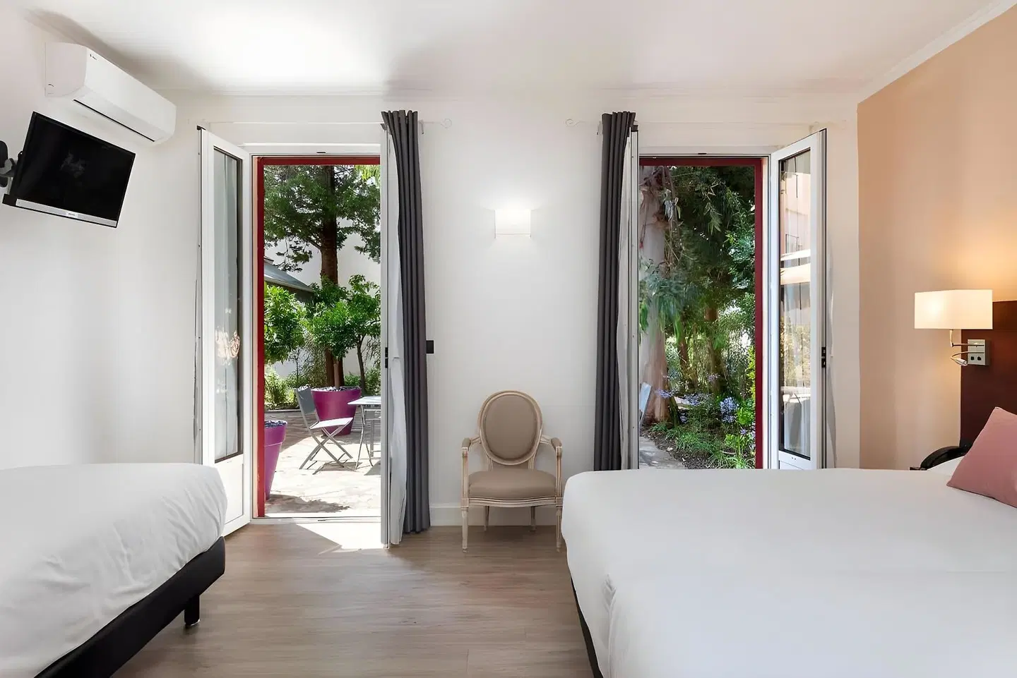 The Originals Boutique, Hotel des Orangers ROOM_EXAMPLE