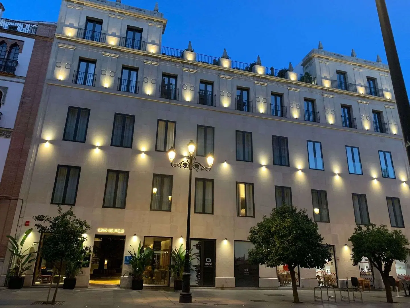 Soho Boutique Catedral EXTERIOR