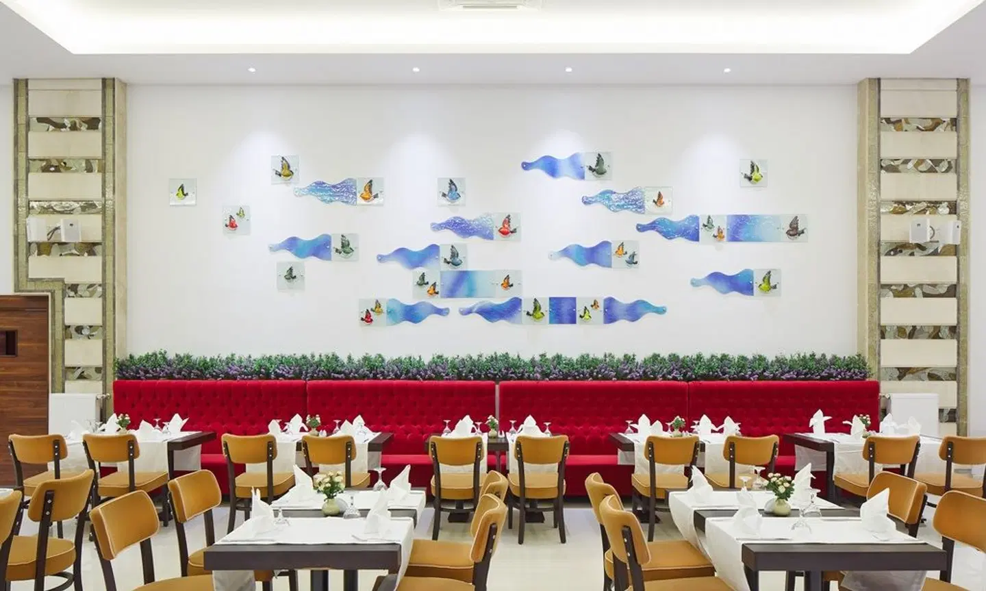 Rox Restaurant