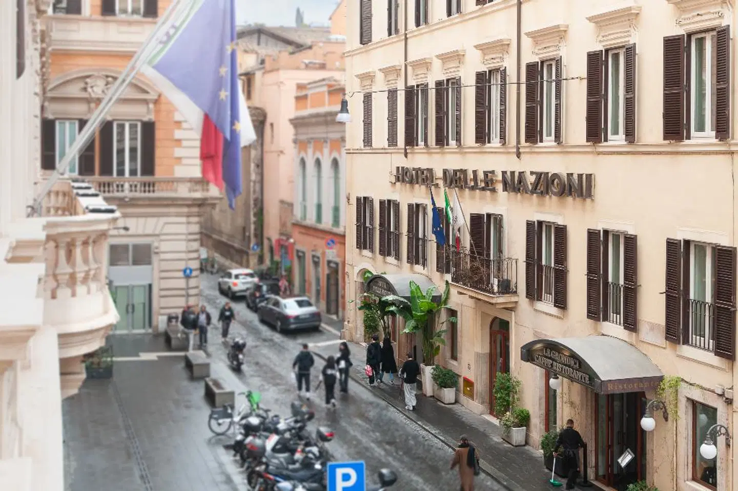 Delle Nazioni EXTERIOR