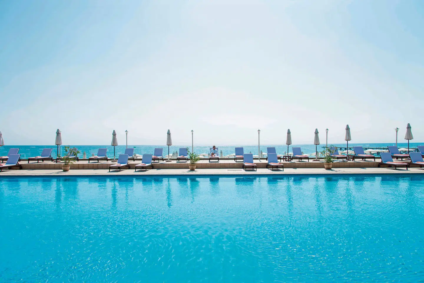 The Palace Hotel OUTDOOR_POOL