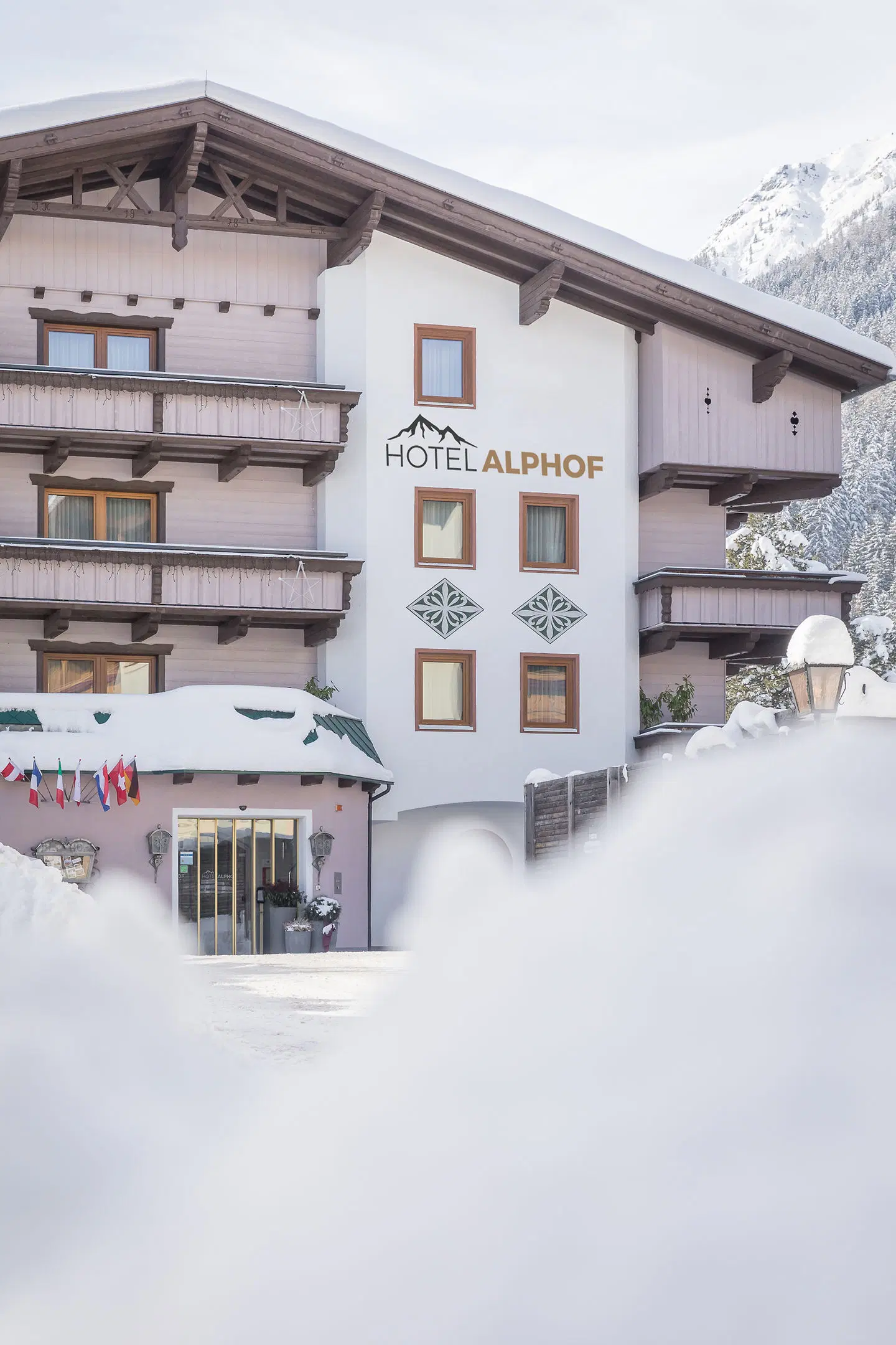 Hotel Alphof EXTERIOR
