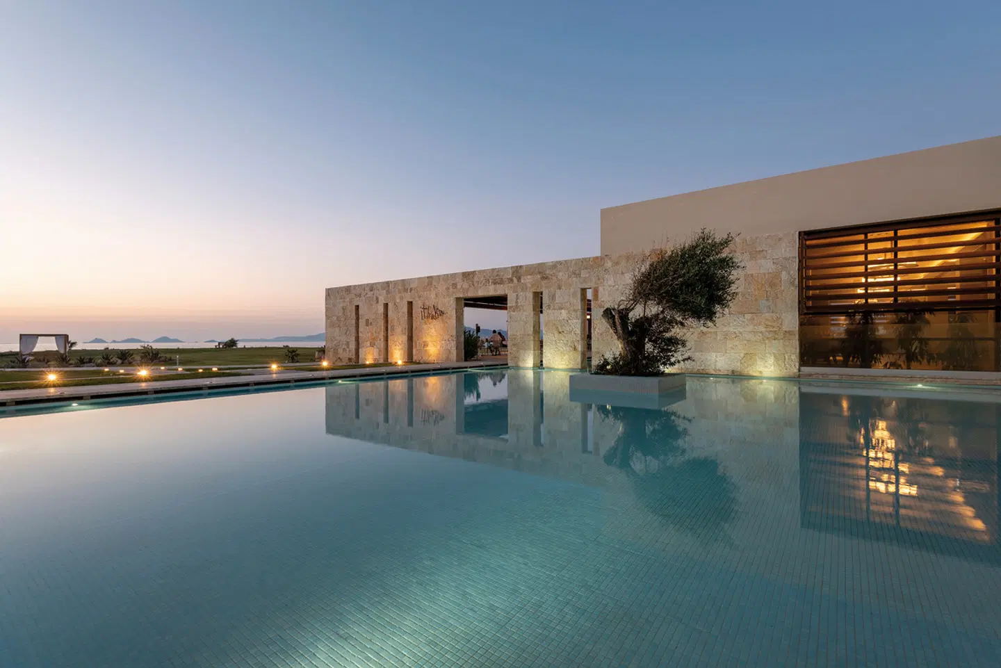 Astir Odysseus Resort & Spa OUTDOOR_POOL
