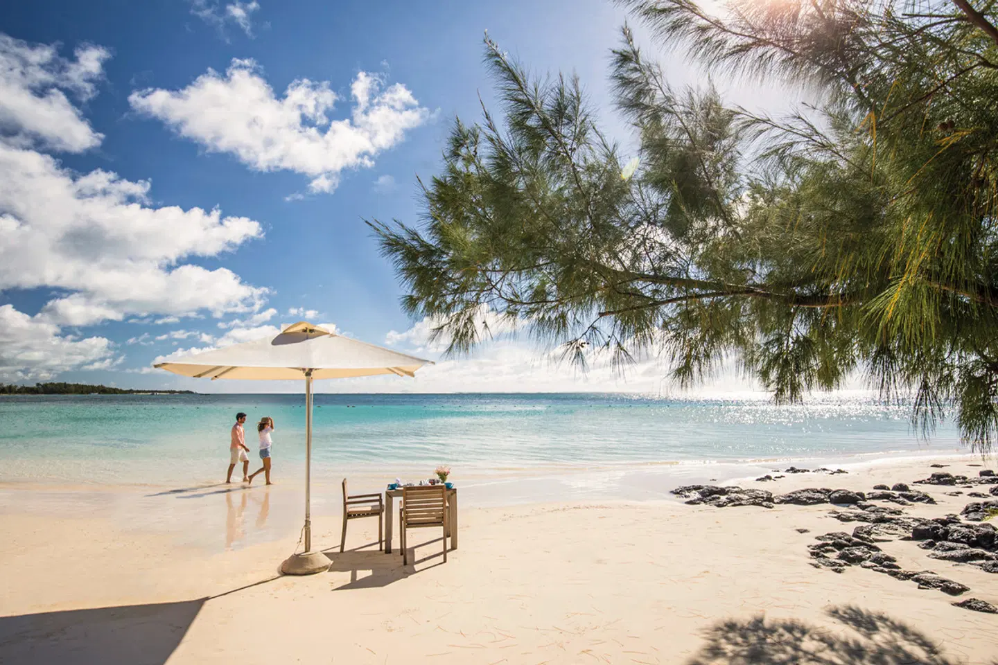 LUX* Belle Mare Villas Strand