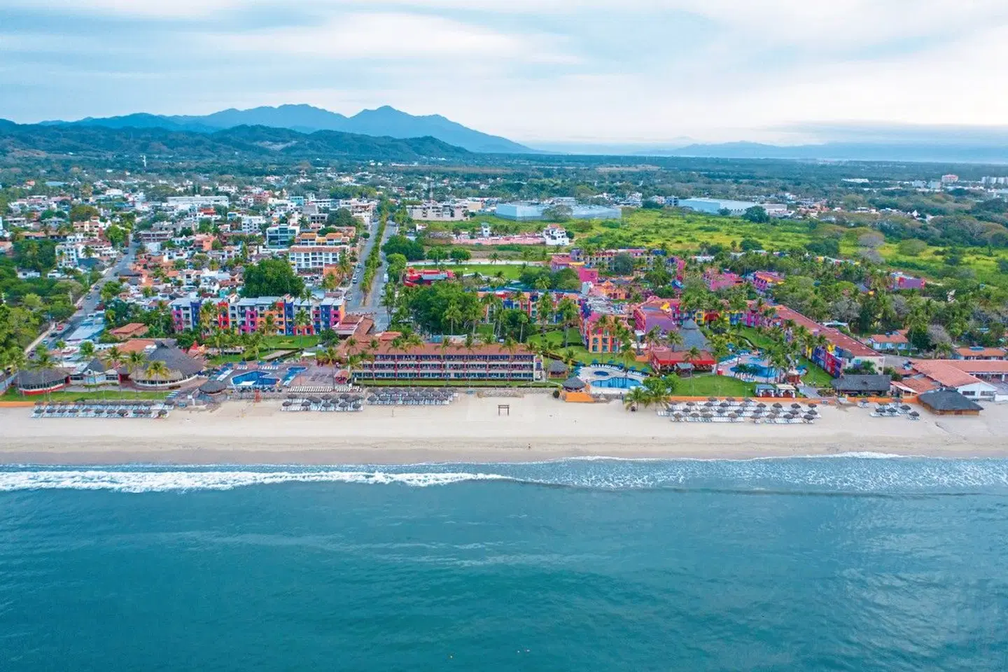 Grand Decameron Complex Bucerías Strand