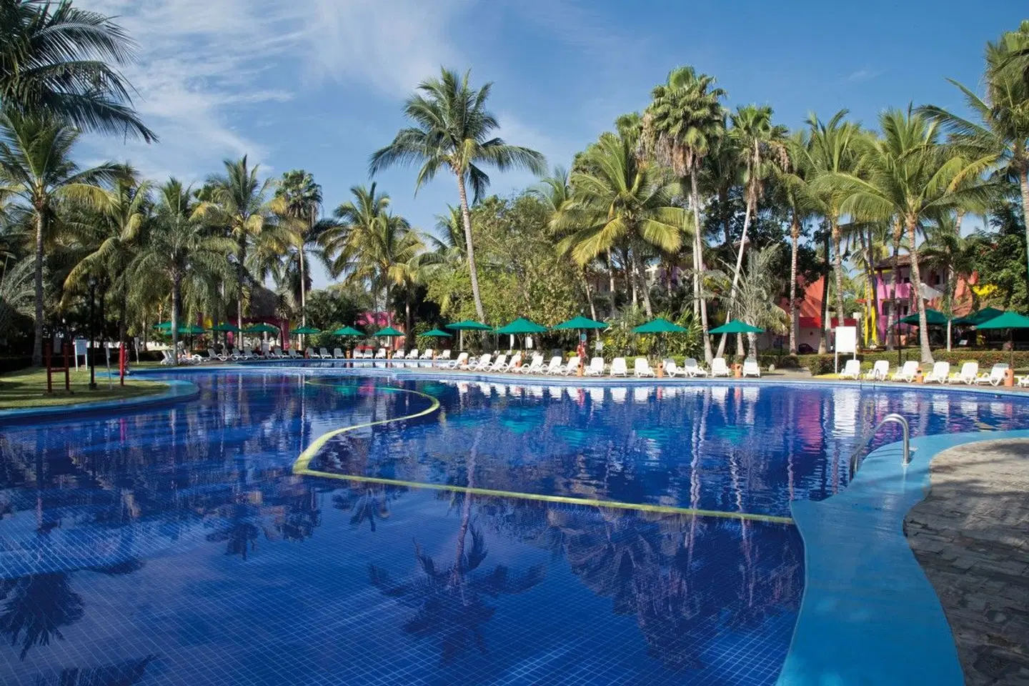 Grand Decameron Complex Bucerías OUTDOOR_POOL