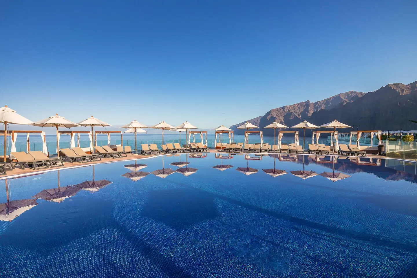 Barceló Santiago OUTDOOR_POOL