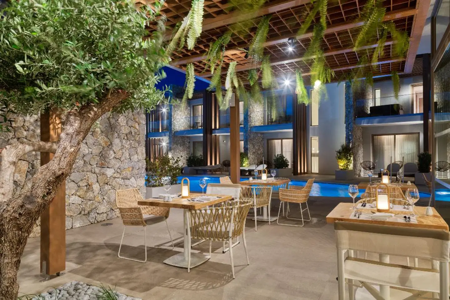 Utopia Blu Bar